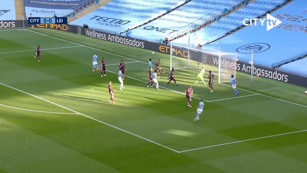 Riyad Mahrez rifles home against former club Leicester
